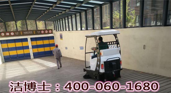 电动扫地车厂家