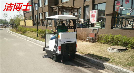 电瓶扫地车厂家
