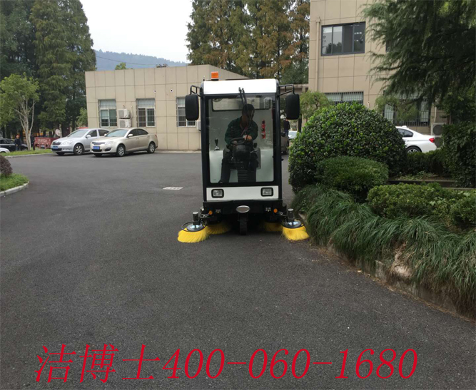 洁博士电动扫地车客户案例——杭州武林机器有限公司